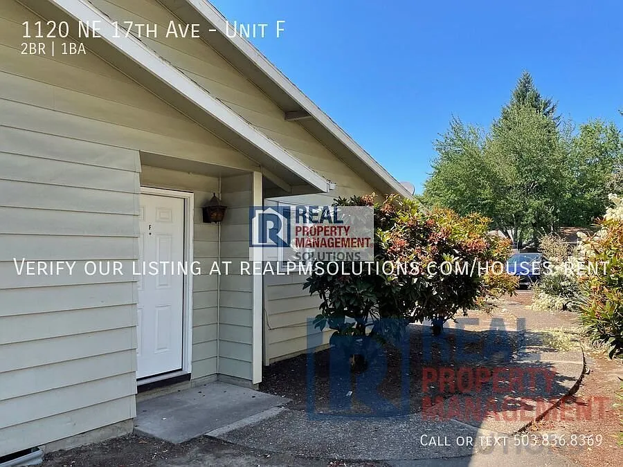 Fantastic Hillsboro Apartment! — Photo 2