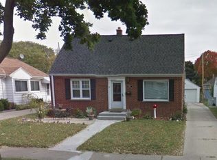3822 S 22nd St, Milwaukee, WI 53221