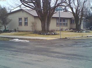 002 S College St, Joseph, OR 97846