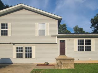 938 W Crestwood Dr, Monett, MO 65708