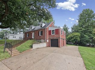 121 Rosewood Ln, East Alton, IL 62024