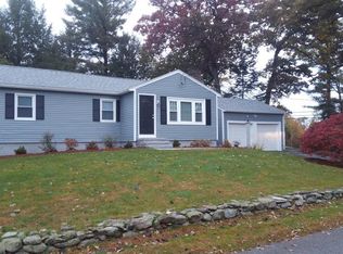 1 Green Acre Ln, Chelmsford, MA 01824