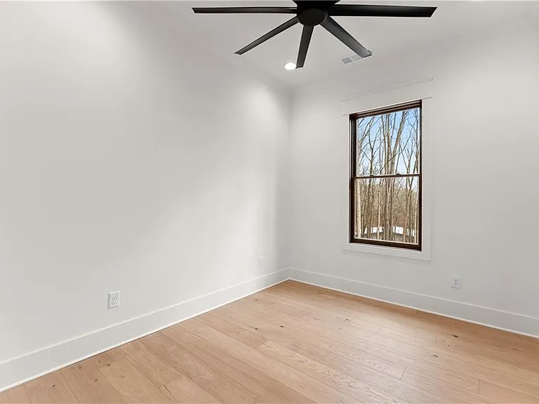 3255 Tanners Mill Rd — Photo 45