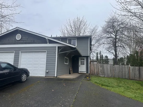 912-916 NE Hacienda Ct, 912-916 NE Hacienda Ct #912, Gresham, OR 97030