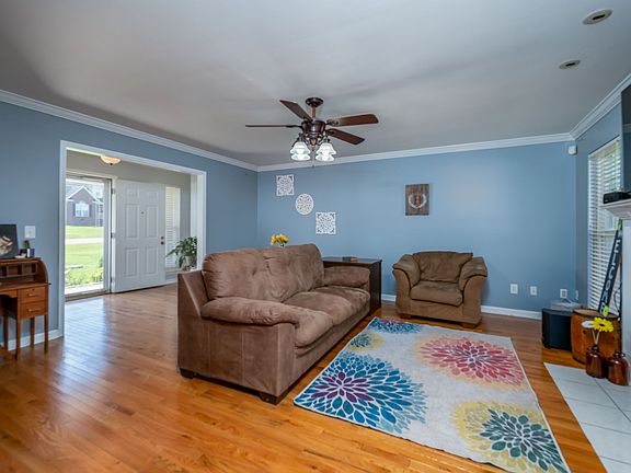 2nd image of 102 Epps Wood Ct S