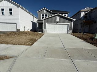 3815 Sterling Dr, Whitestown, IN 46075