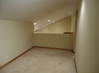 707 Charlotte St, Sandwich, IL 60548