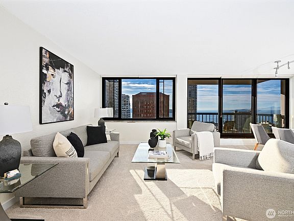 4th image of 2100 3rd Avenue #1502