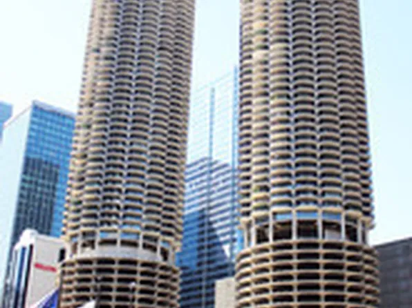 300 N State St APT 4506, Chicago, IL 60654