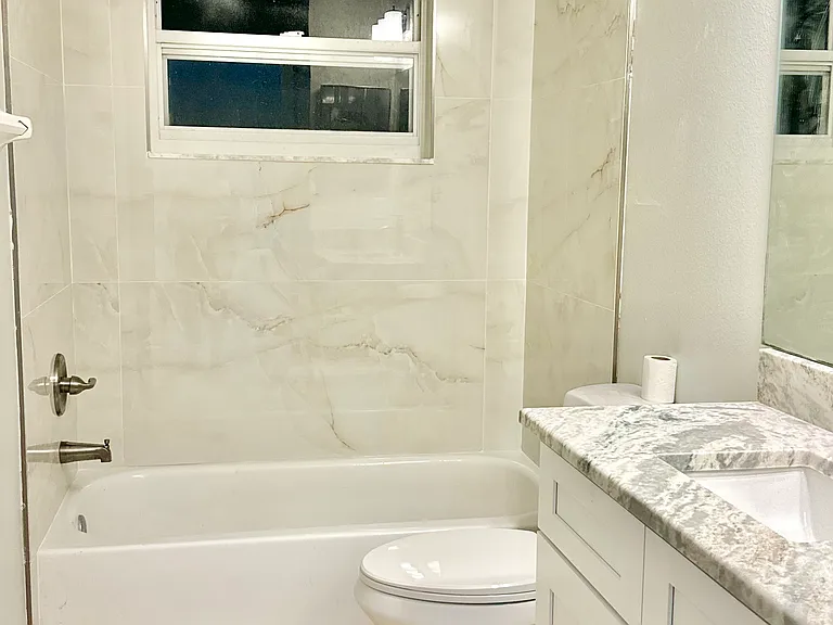 30718 Tremont Dr — Photo 7