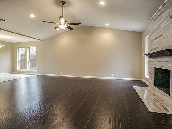 5th image of 3609 Claymore Dr