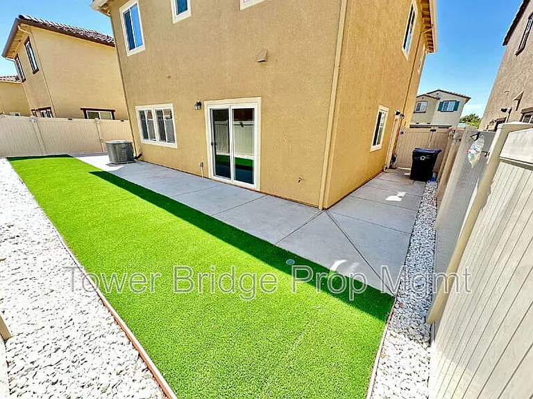 11789 Plato Way — Photo 43