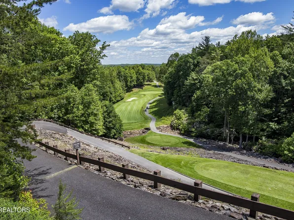 100 Hanning Dr #38, Crossville, TN 38558