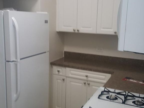 2nd image of 630 Gramatan Ave APT Grw