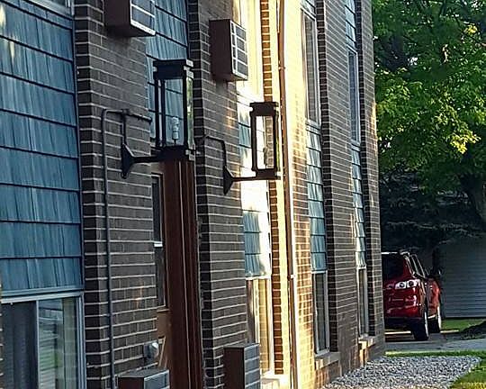 5th image of 2243 E Apple Ave