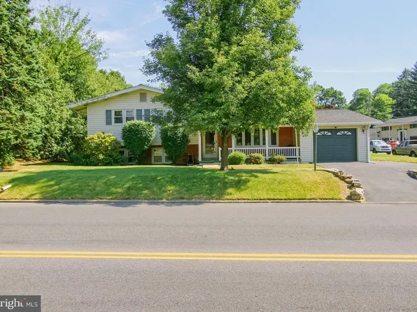 4209 Valley Rd, Harrisburg, PA 17112