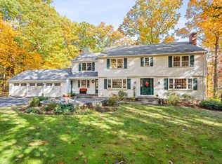 52 Cotswold Way, Avon, CT 06001