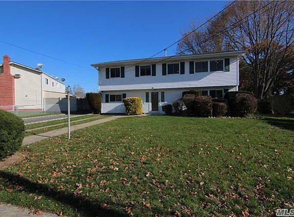 3rd image of 23 Ferris Ave