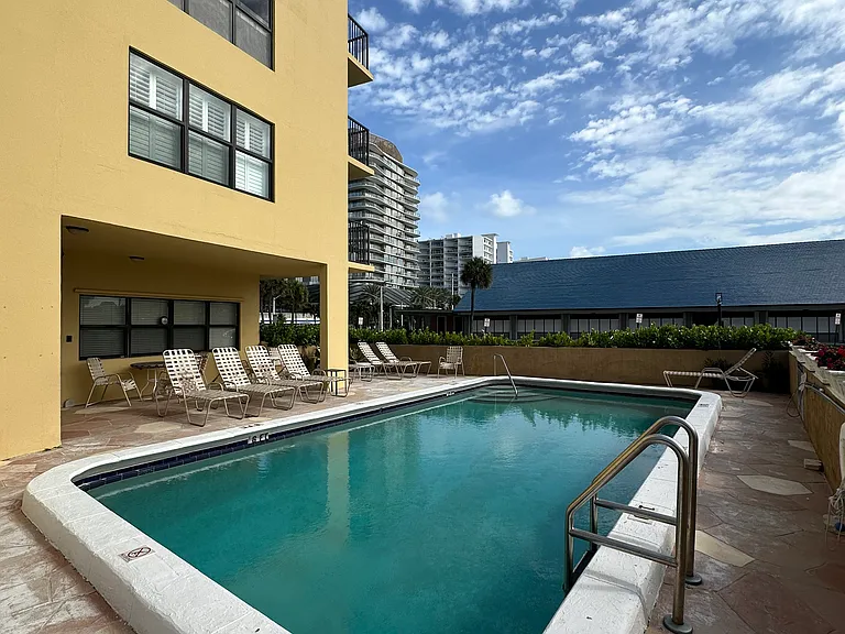 801 N Ocean Blvd #502 — Photo 17