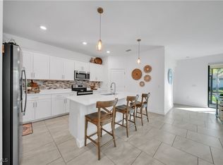 20023 Hartford Blvd, Estero, FL 33928