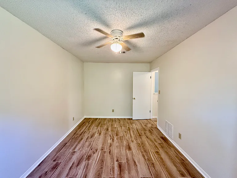 1516 Portside Dr — Photo 28