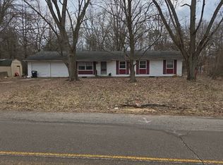 20324 Hubbard Rd, Battle Creek, MI 49017