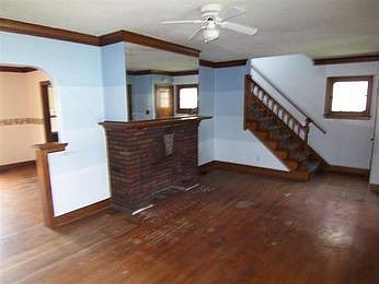 3rd image of 1536 Gummer Ave