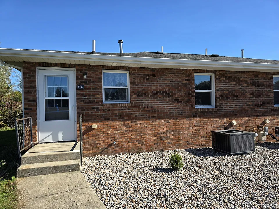 601 Rizek Dr #5A