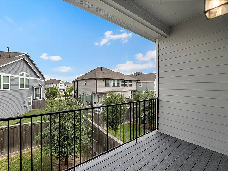 21130 Medina River Dr — Photo 14