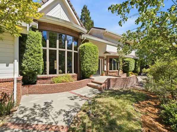 3265 Green Hills Dr, Lafayette, CA 94549
