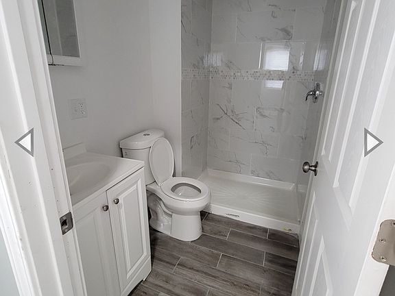 5th image of 2258 W 21st St #1F