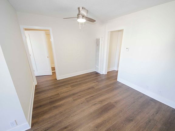 5th image of 3252 Overland Ave APT 25