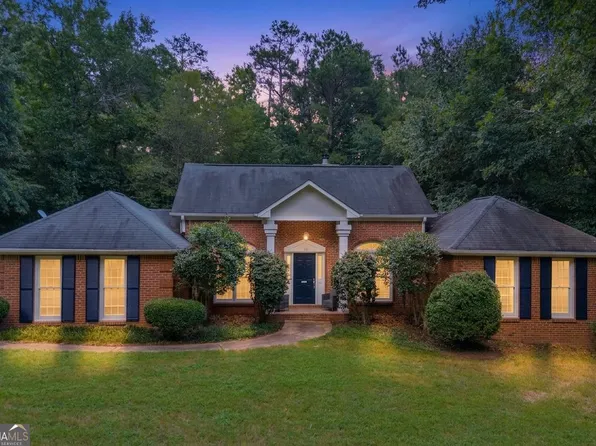 115 S Arcadia Dr, Bogart, GA 30622