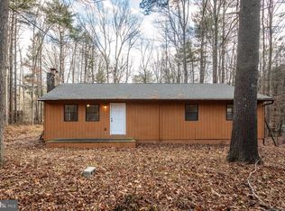 57 Last Left Ln, Hinton, VA 22831