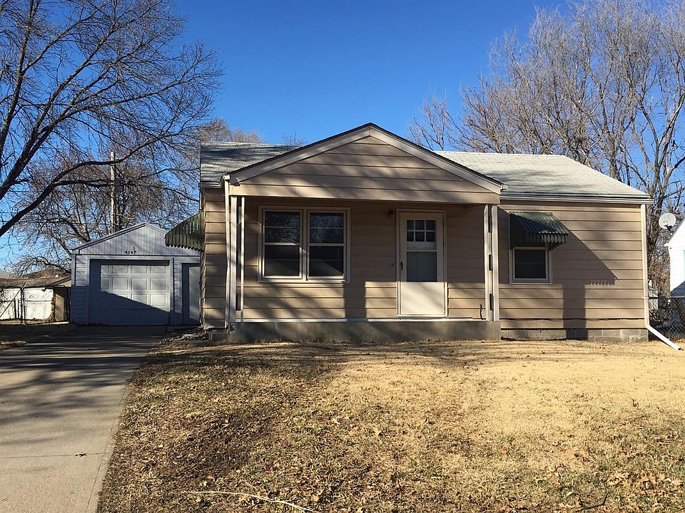 1st image of 4842 Sherwood Dr
