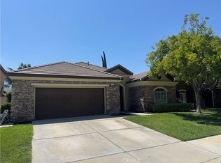 3884 Ash St, Lake Elsinore, CA 92530
