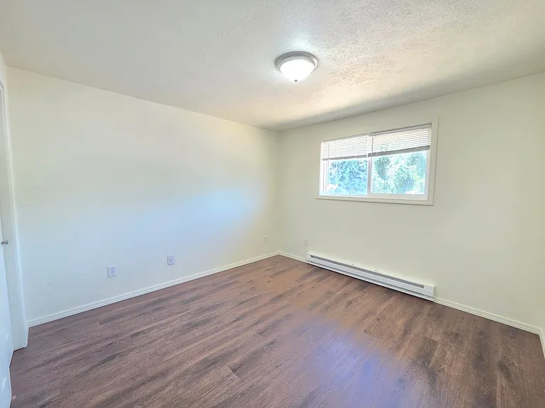 39 E Westview Ave — Photo 20