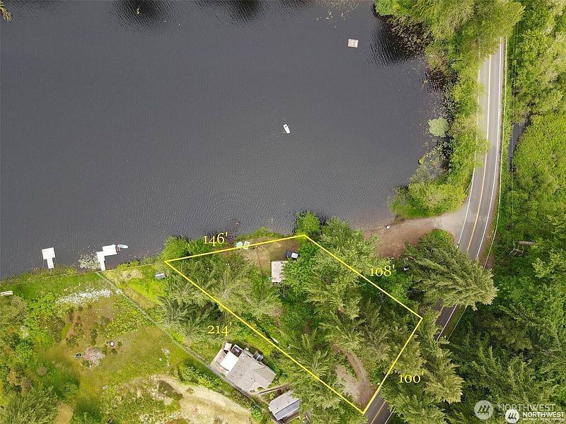 4th image of 16310 SE Lake Holm Road