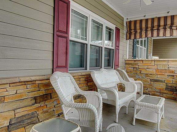 3rd image of 4806 Kerrianne Ln