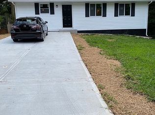 1076 Mockingbird Trl, Norcross, GA 30093