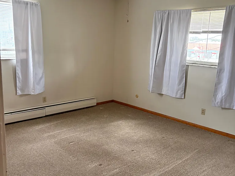 148 Applegrove St NE #2 — Photo 7