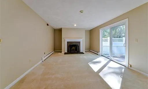 27 Homeward Ln — Photo 2