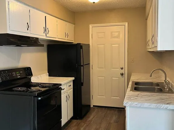 5614 S Quaker Ave APT C, Tulsa, OK 74105