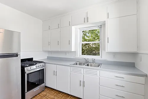21 James St #2N Photo 1