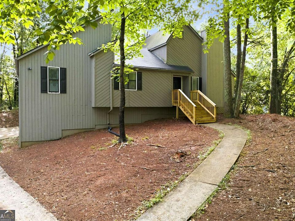 1st image of 490 Summerfield Dr