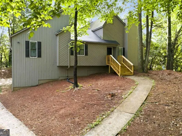 490 Summerfield Dr, Alpharetta, GA 30022