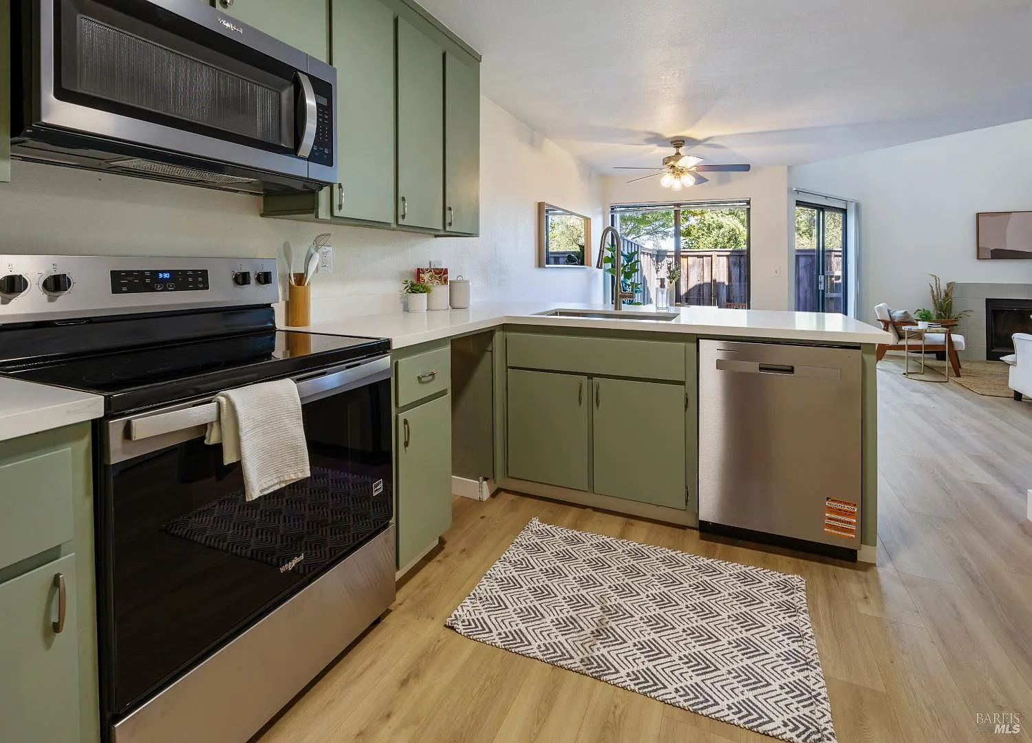 902 Marylyn Circle - Photo 5
