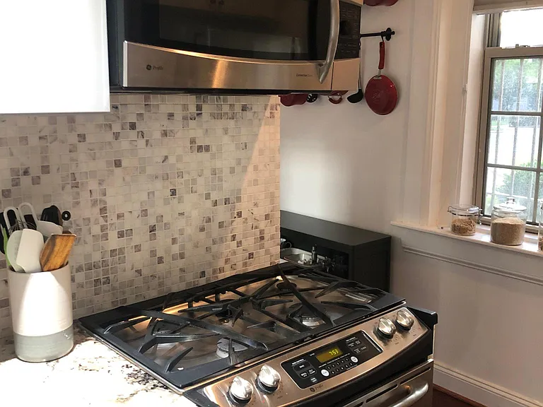 101 N Carolina Ave SE #106 — Photo 9