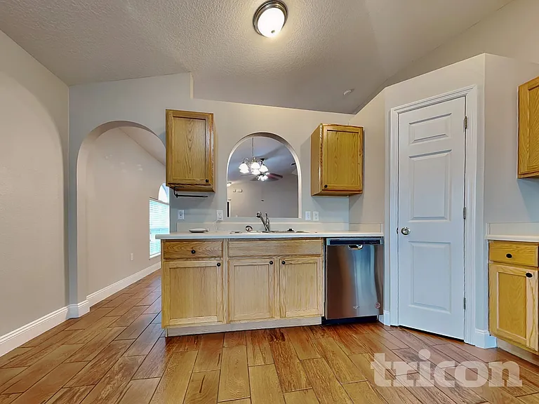 13235 Waterford Castle Dr — Photo 5