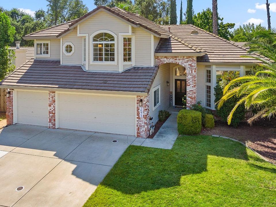 1st image of 7573 Wickham Dr